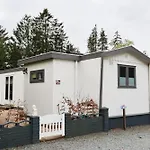 شقة Knus Relaxchalet Met Prive Hottub *