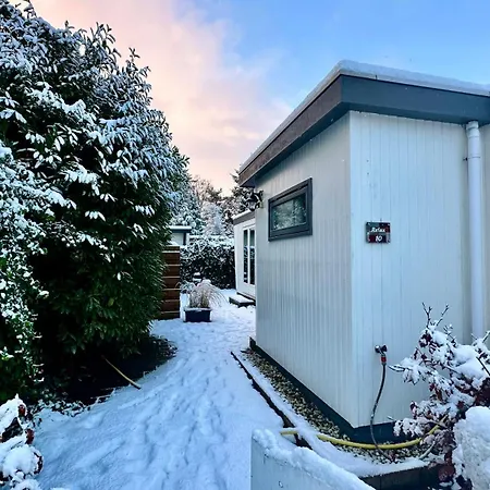 Knus Relaxchalet Met Privé Hottub Appartamento