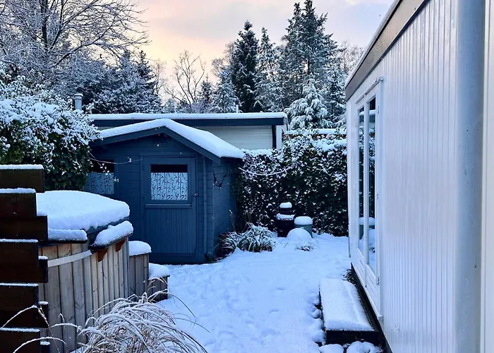 Knus Relaxchalet Met Prive Hottub Apartment