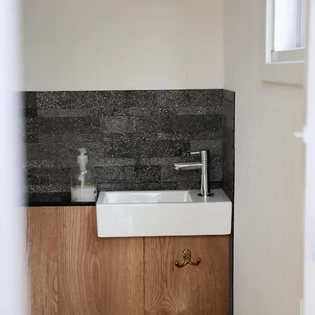 Knus Relaxchalet Met Prive Hottub Вортхёйзен